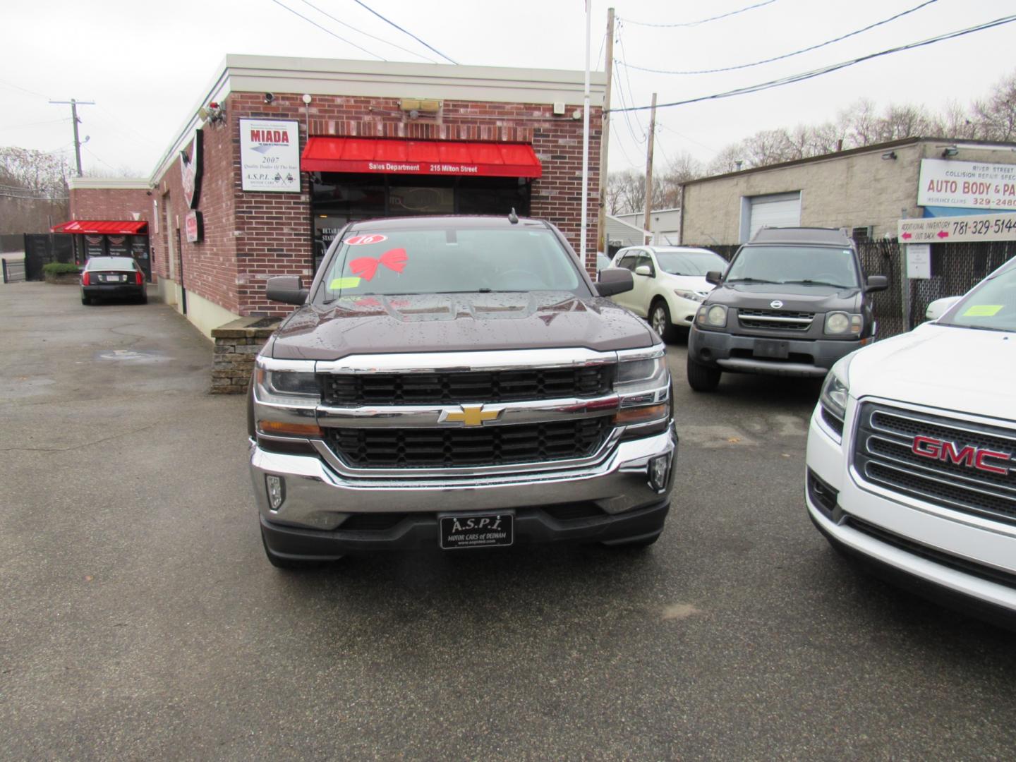 2016 Brown /Gray Chevrolet Silverado 1500 LT Texas Edition (3GCPCREC6GG) with an 5.3L V8 OHV 16V engine, Automatic transmission, located at 215 Milton St, Dedham, MA, 02026, (781) 329-5144, 42.241905, -71.157295 - Photo#1